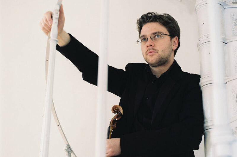 Alexander Sitkovetsky violinist