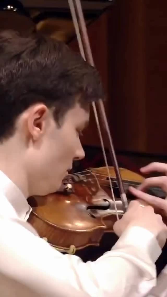 Young Concert Artists Presents Violinist Oliver Neubauer