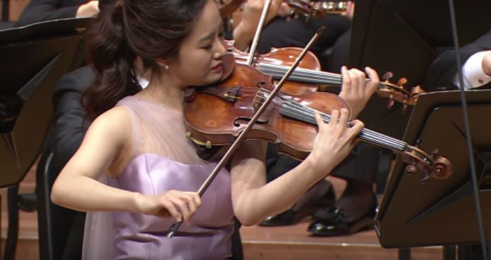Bomsori Kim Brahms Violin Concerto