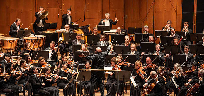 New York Philharmonic to Resume Live Concerts in September - image attachment