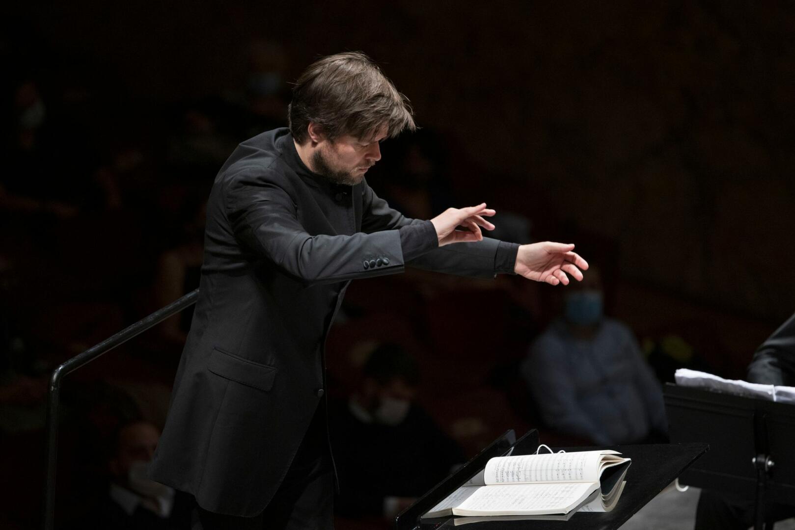 Houston Symphony Announces Juraj Valčuha as New Music Director - image attachment