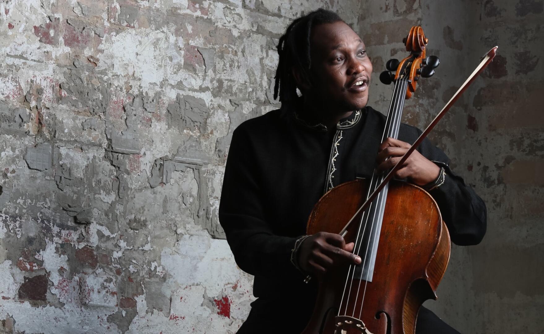 Cellist Abel Selaocoe Signs with Warner Classics - image attachment