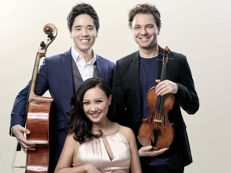 Sitkovetsky Trio Signs with New Management - image attachment