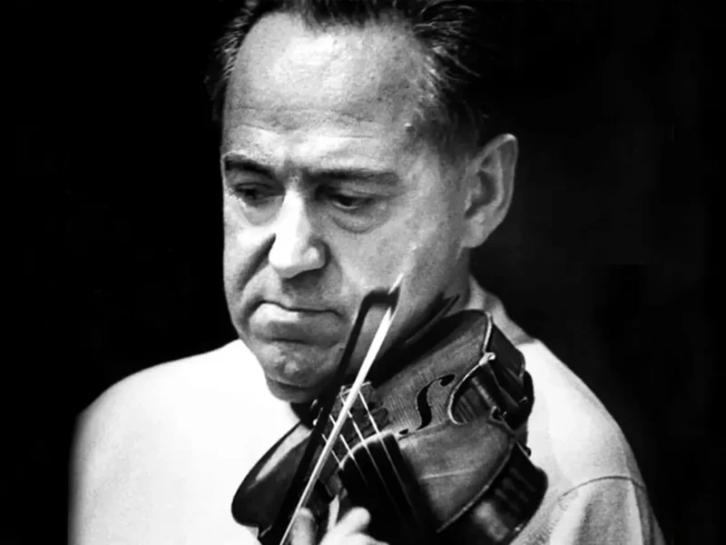 Felix Ayo