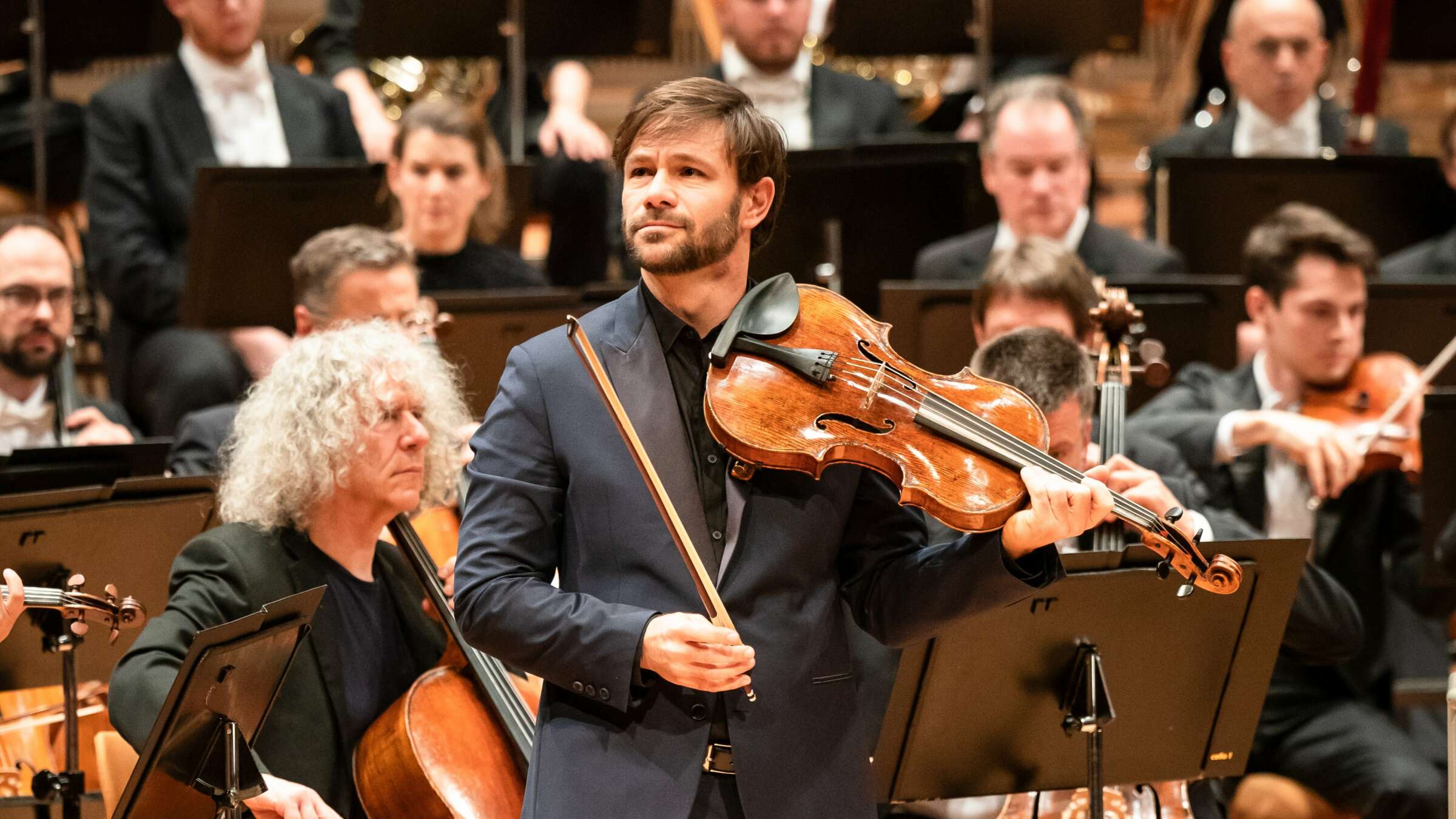 Berliner Philharmoniker Stages Benefit Concert for Peace in Israel ...