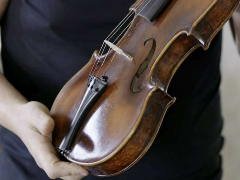 Secret Note Found in Jewish Prisoner’s Violin at Dachau Concentration Camp