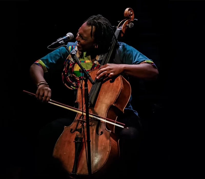 Abel Selaocoe